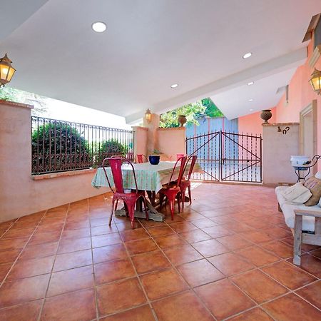 Lively Holiday Home In Fraga With Private Pool Dış mekan fotoğraf