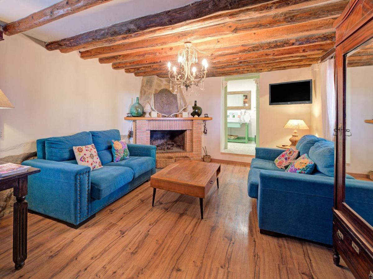 Lively Holiday Home In Fraga With Private Pool Dış mekan fotoğraf