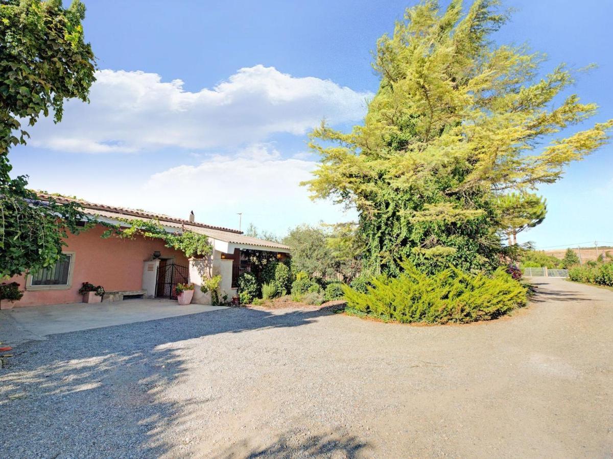 Lively Holiday Home In Fraga With Private Pool Dış mekan fotoğraf