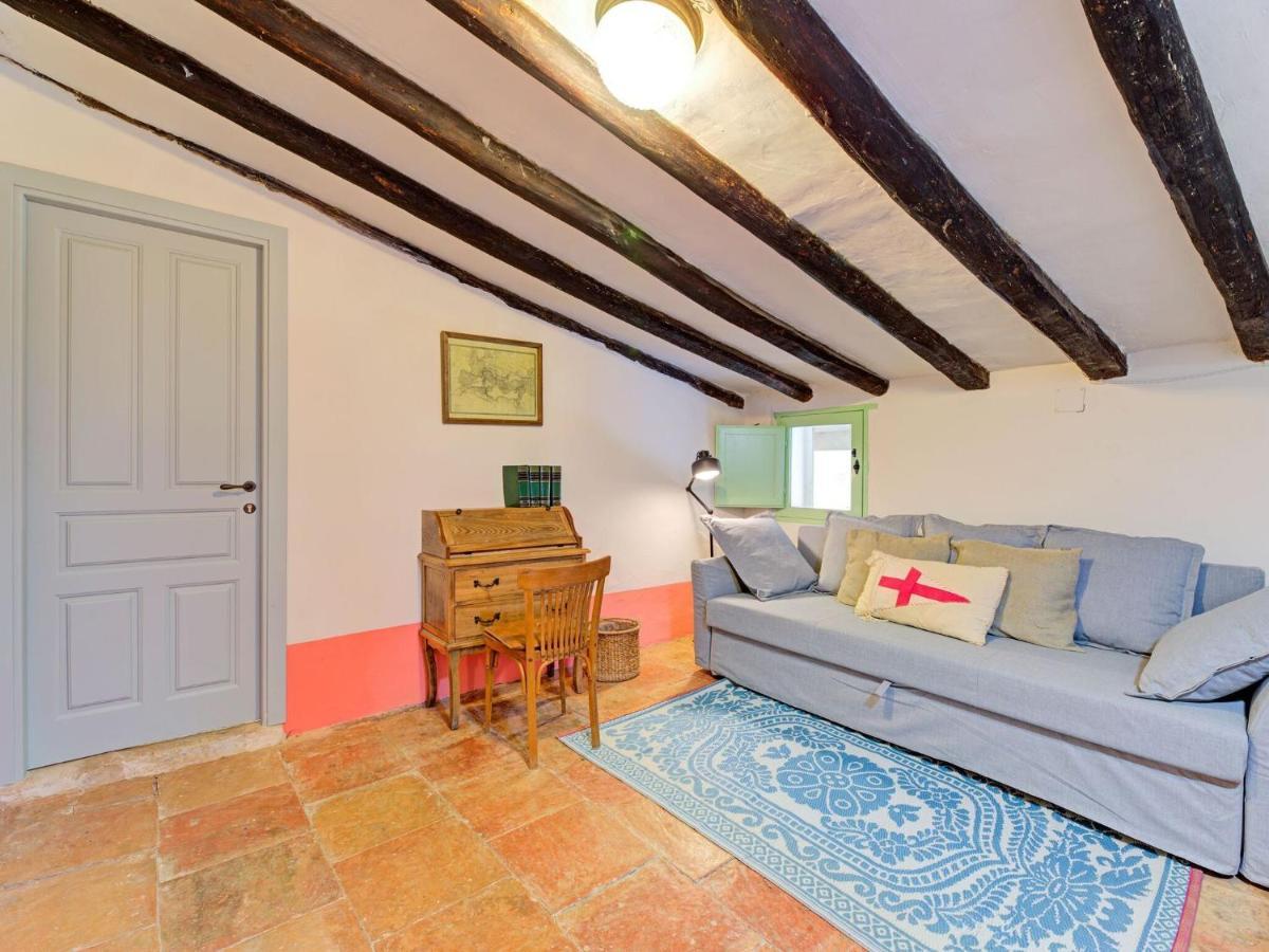 Lively Holiday Home In Fraga With Private Pool Dış mekan fotoğraf