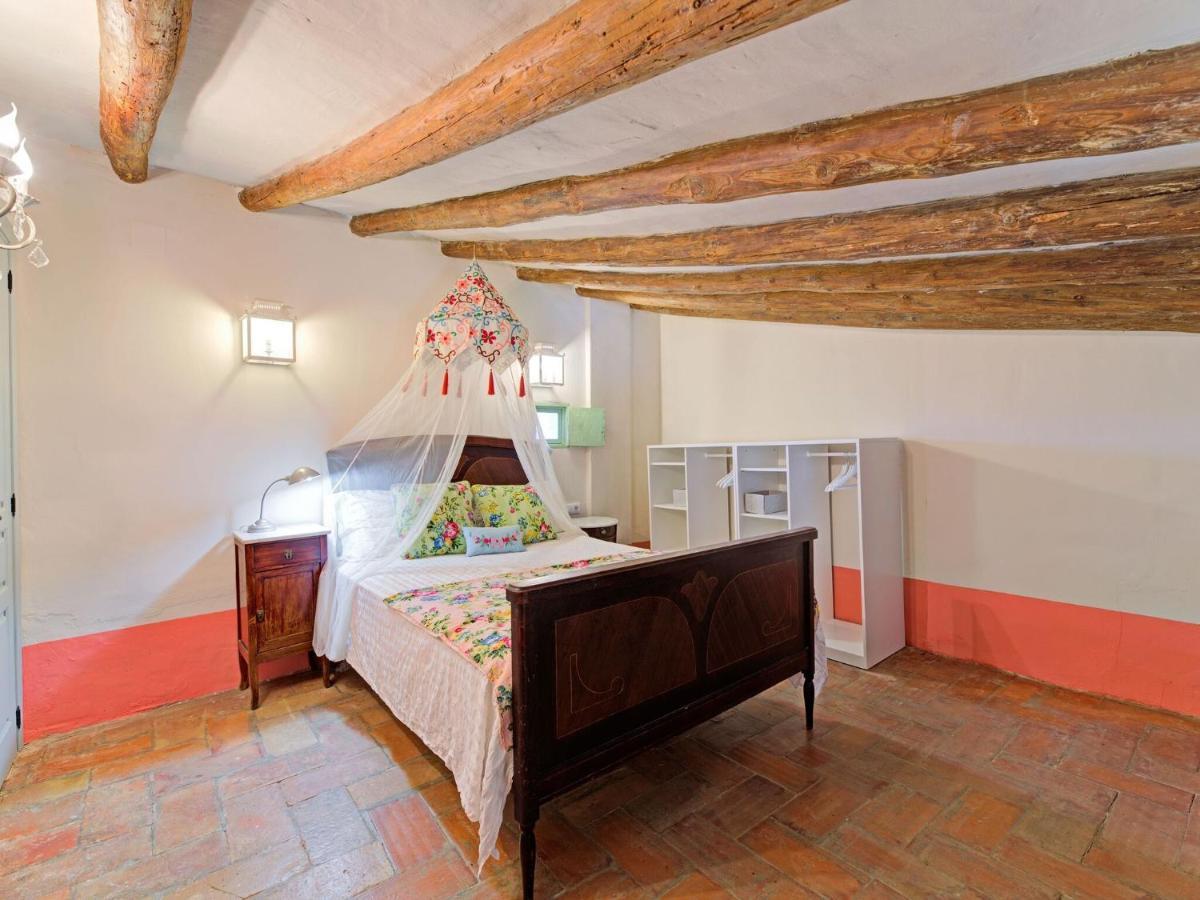 Lively Holiday Home In Fraga With Private Pool Dış mekan fotoğraf